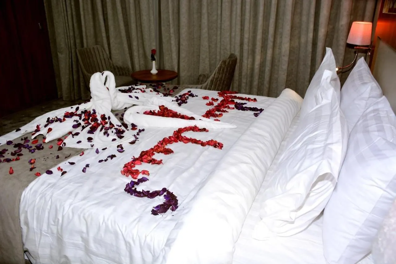 Salsbil Almasi Hotel Медина